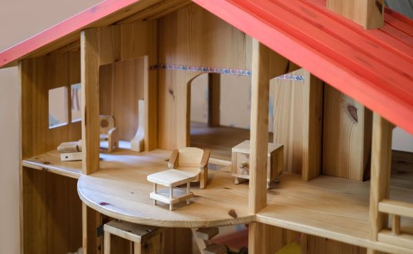 Doll House Assembly in Toms River